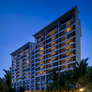 Hotel Ramada Plaza By Wyndham Bay, Sanya